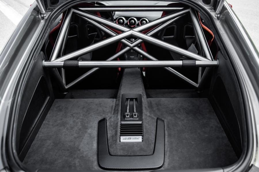 Багажник Audi TT Clubsport Turbo Concept (8S) 2015 года  (фото 27 из 36)